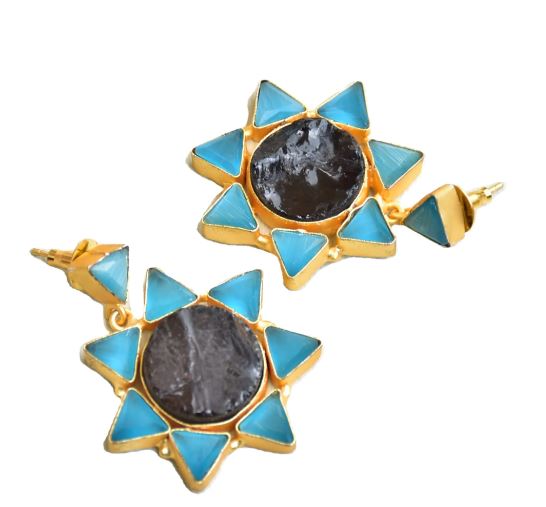 Golden Midnight Glow Stud Earrings